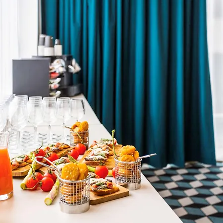 Hotel Mercure Centre 4*