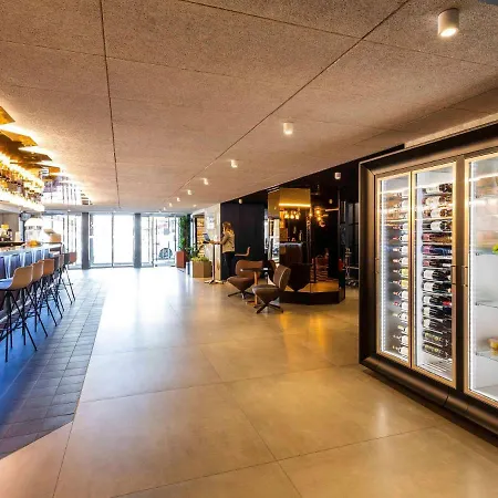 波尔多美居中心酒店